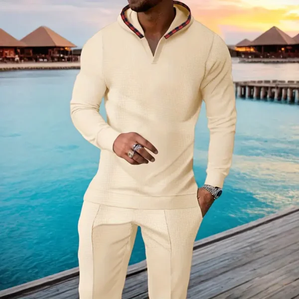 Herenset van 2 stuks: Beige getextureerde hoodie met rode geruite details & Comfortabele effen sportbroek - Polyester mix, Machinewasbaar voor casual & buitenactiviteiten
